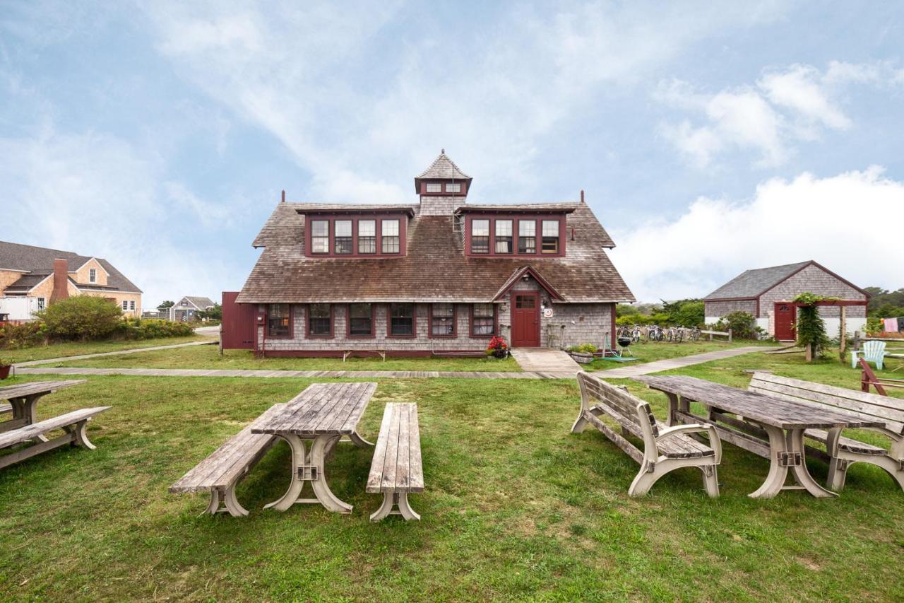 Hi - Nantucket Hostel Exterior photo